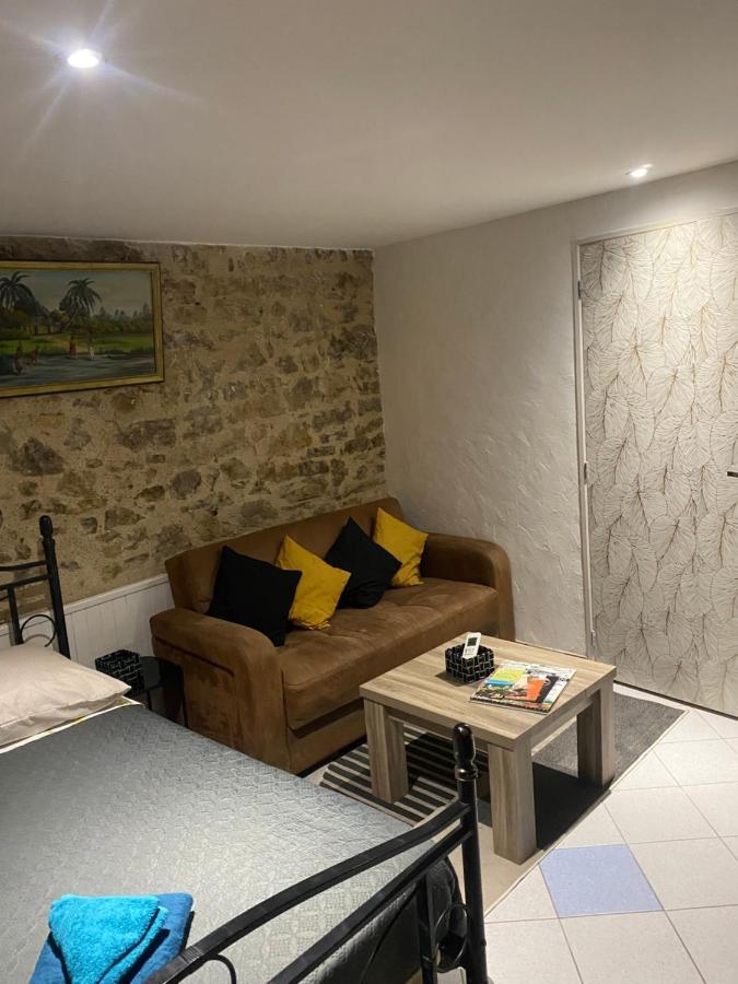La Casa Du Port, Chambres, Suite Privee, Appartement Avec Vue Sur La Riviere Capendac Exteriör bild